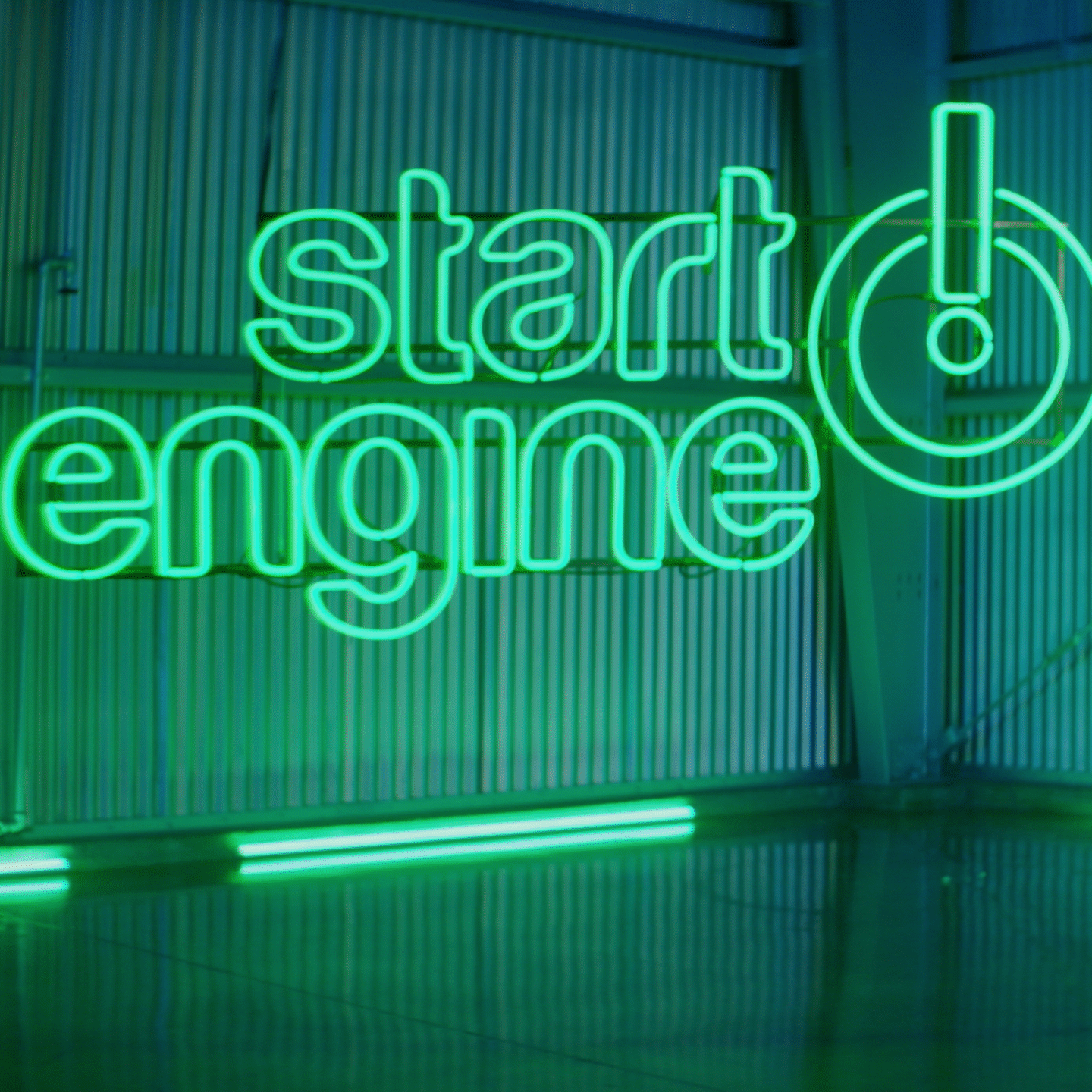 V4.2 Startengine - 1TV - 30 - Brand.00_00_17_03.Still002